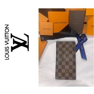 Louis Vuitton Damier Ebene Logo Print Wallet. Satin Dust Bag.